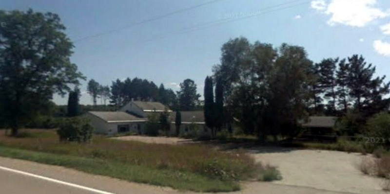 Undetermined 10 Curves Motel - Street View (newer photo)